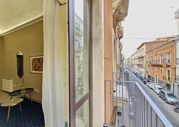Mira Apartment